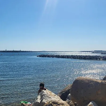 Apartmán Superbe Loft Climatise Jardin Et Piscine Villeveyrac